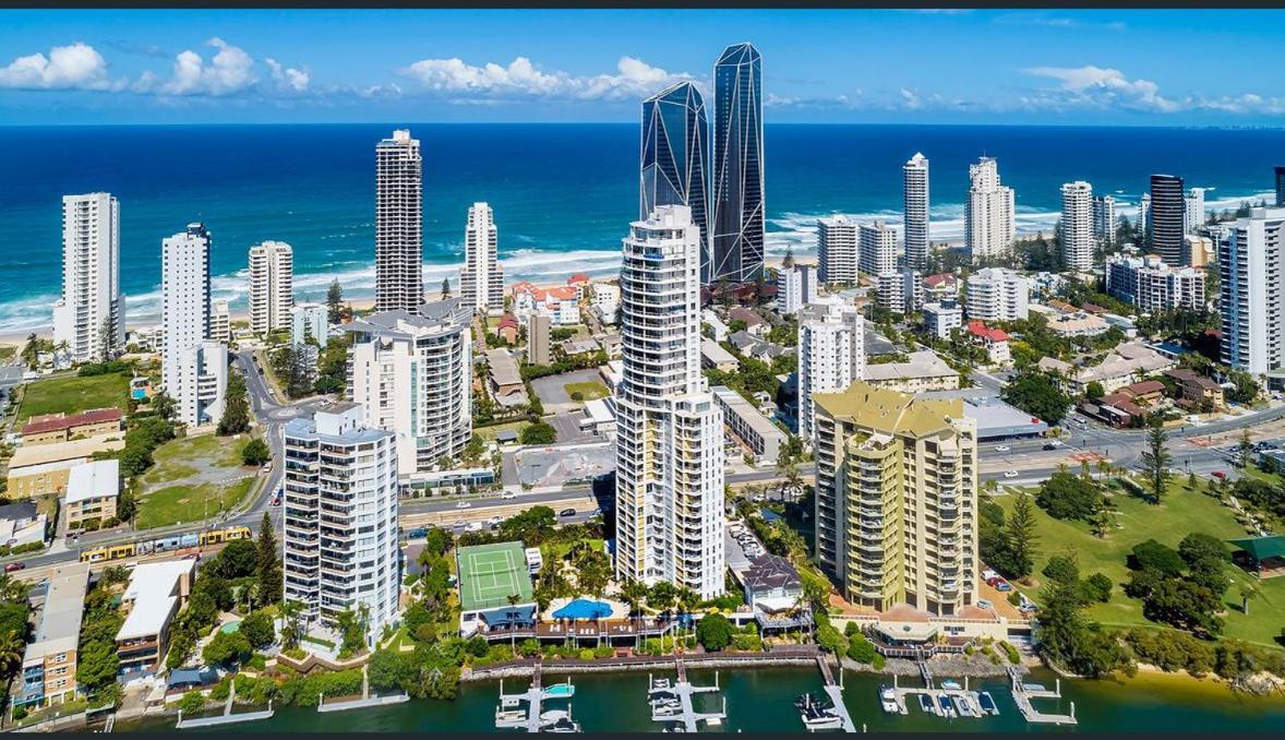 The Pinnacle Apartments Gold Coast Eksteriør billede